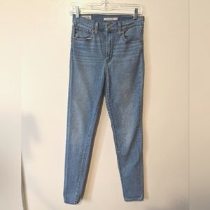 Levi's Mile High Super Skinny Jeans size 27